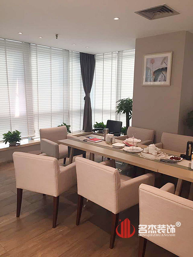 办公室蜜桃一区二区精品设计.jpg