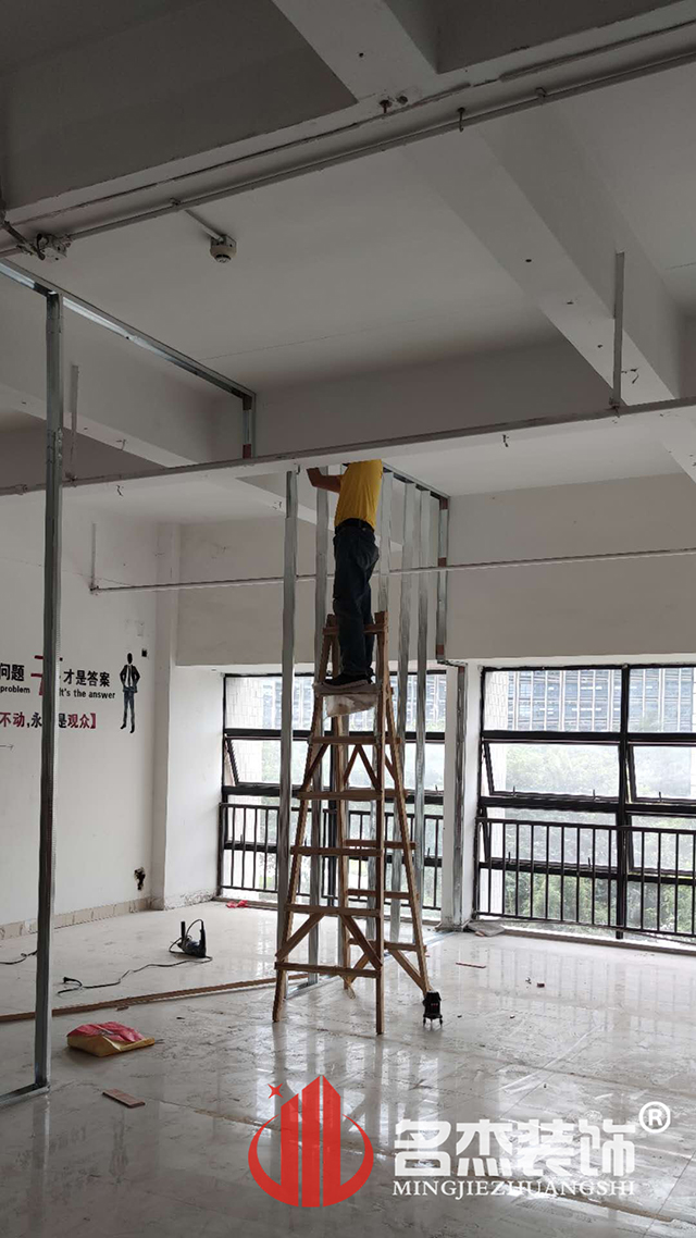 办公室蜜桃一区二区精品