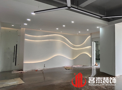 巡工地日记，米乐皮具办公室蜜桃一区二区精品项目紧张进行中